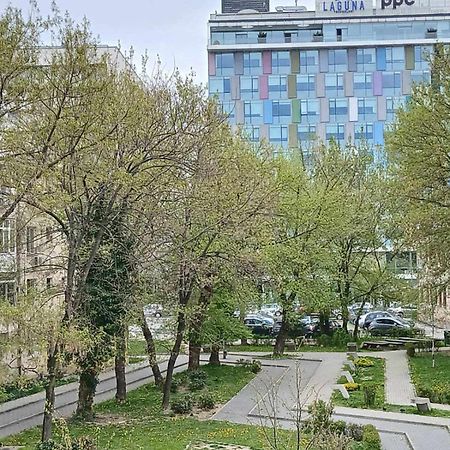 Apartamento Cozy Flat Piteşti Exterior foto